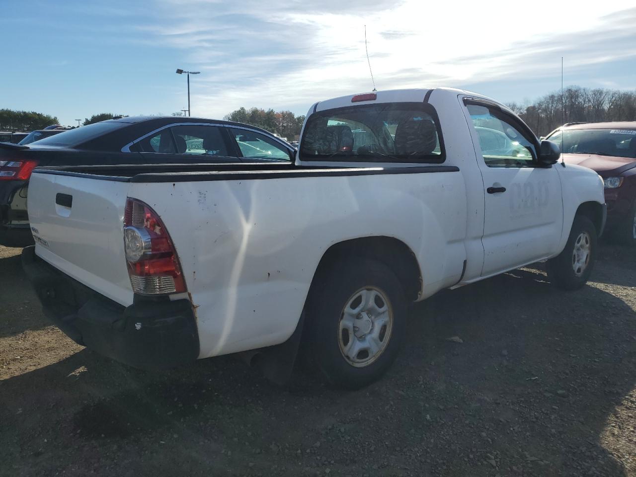 2011 Toyota Tacoma VIN 5TFNX4CN8BX005716 Copart auction photo, side / minor dent/scratches damage thumbnail 3