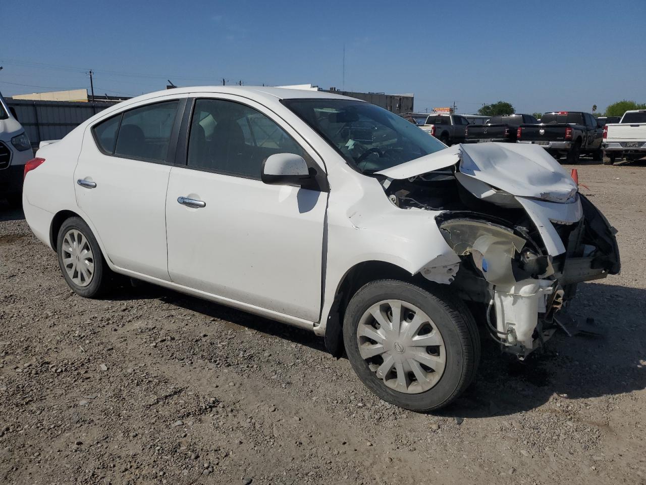 2013 Nissan Versa VIN 3N1CN7AP6DL874822 Copart auction photo, front end damage thumbnail 4