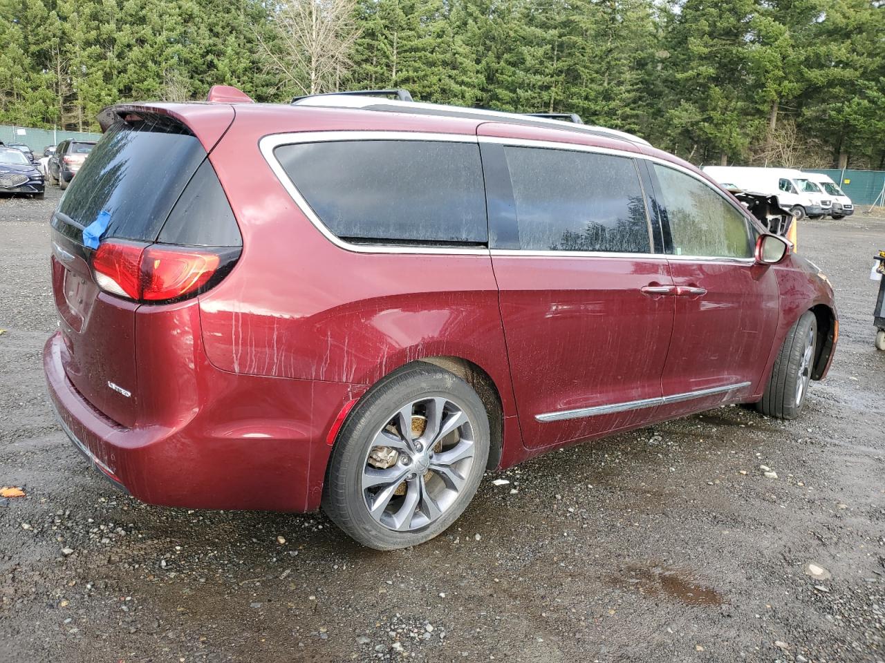 2017 Chrysler Pacifica VIN 2C4RC1GG0HR509515 Copart auction photo, burn - engine damage thumbnail 3