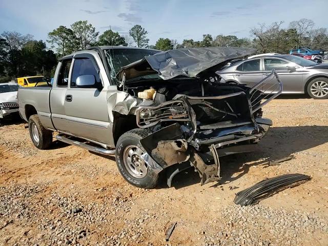 2002 GMC Sierra VIN 2GTEC19T321193106 Copart auction photo, front end / side damage thumbnail 10