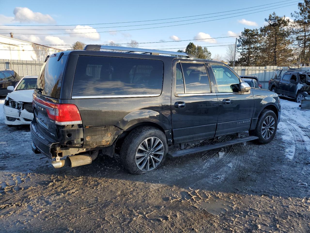 2015 Lincoln Navigator VIN 5LMJJ3JT8FEJ04543 Copart auction photo, front end / undercarriage damage thumbnail 3