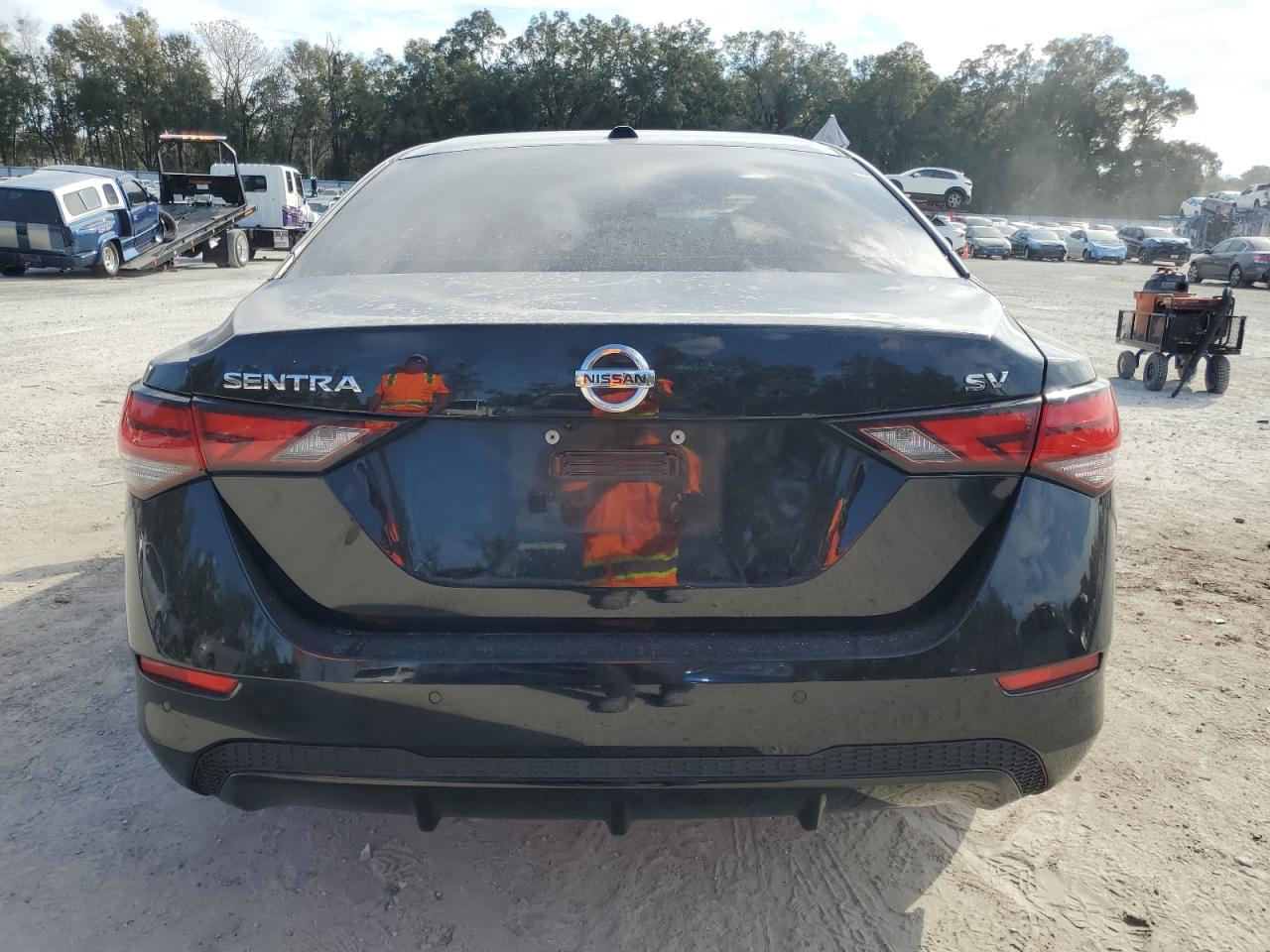 2022 Nissan Sentra VIN 3N1AB8CV7NY241042 Copart auction photo, front end / minor dent/scratches damage thumbnail 6