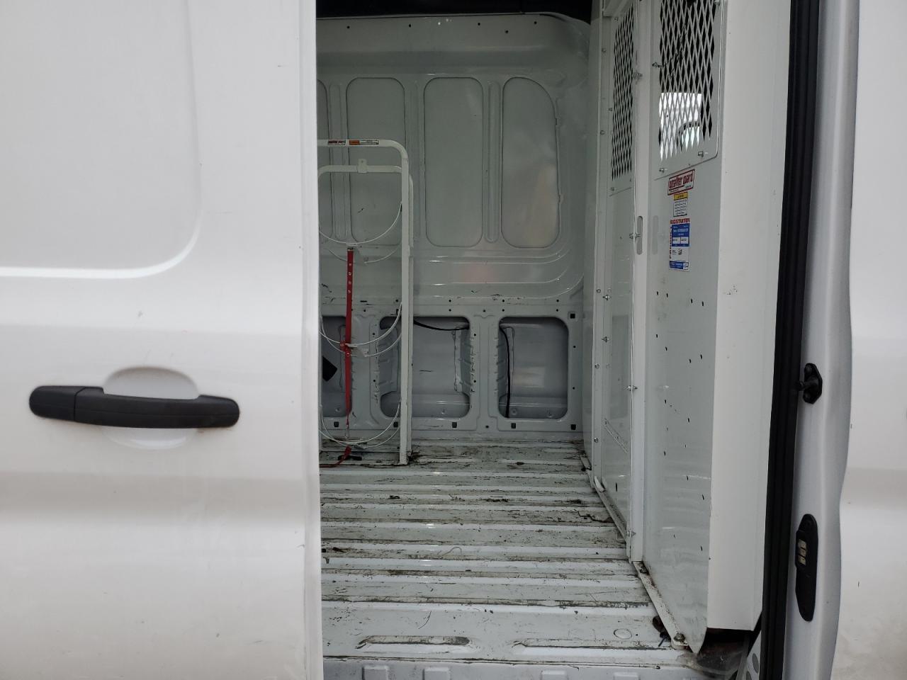 2023 Ford Transit VIN 1FTBR1CG2PKB92081 Copart auction photo, front end / rear end damage thumbnail 11