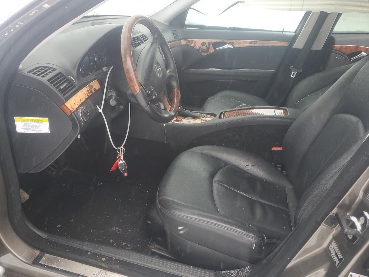 2009 Mercedes-Benz E-klasse VIN WDBUH87X99B438401 Copart auction photo, front end damage thumbnail 7