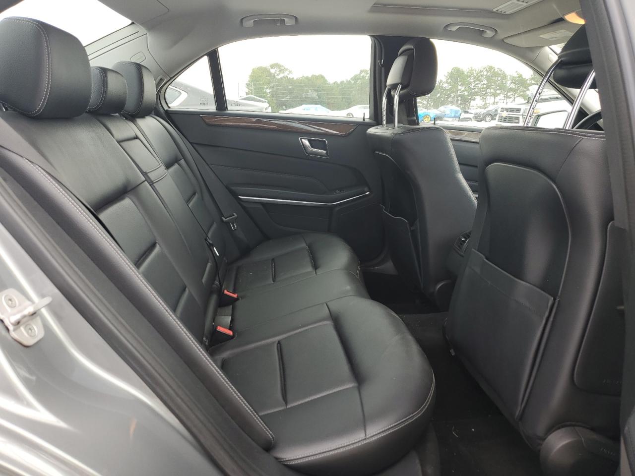 2014 Mercedes-Benz E-klasse VIN WDDHF8JB2EA887768 Copart auction photo, rear end damage thumbnail 10