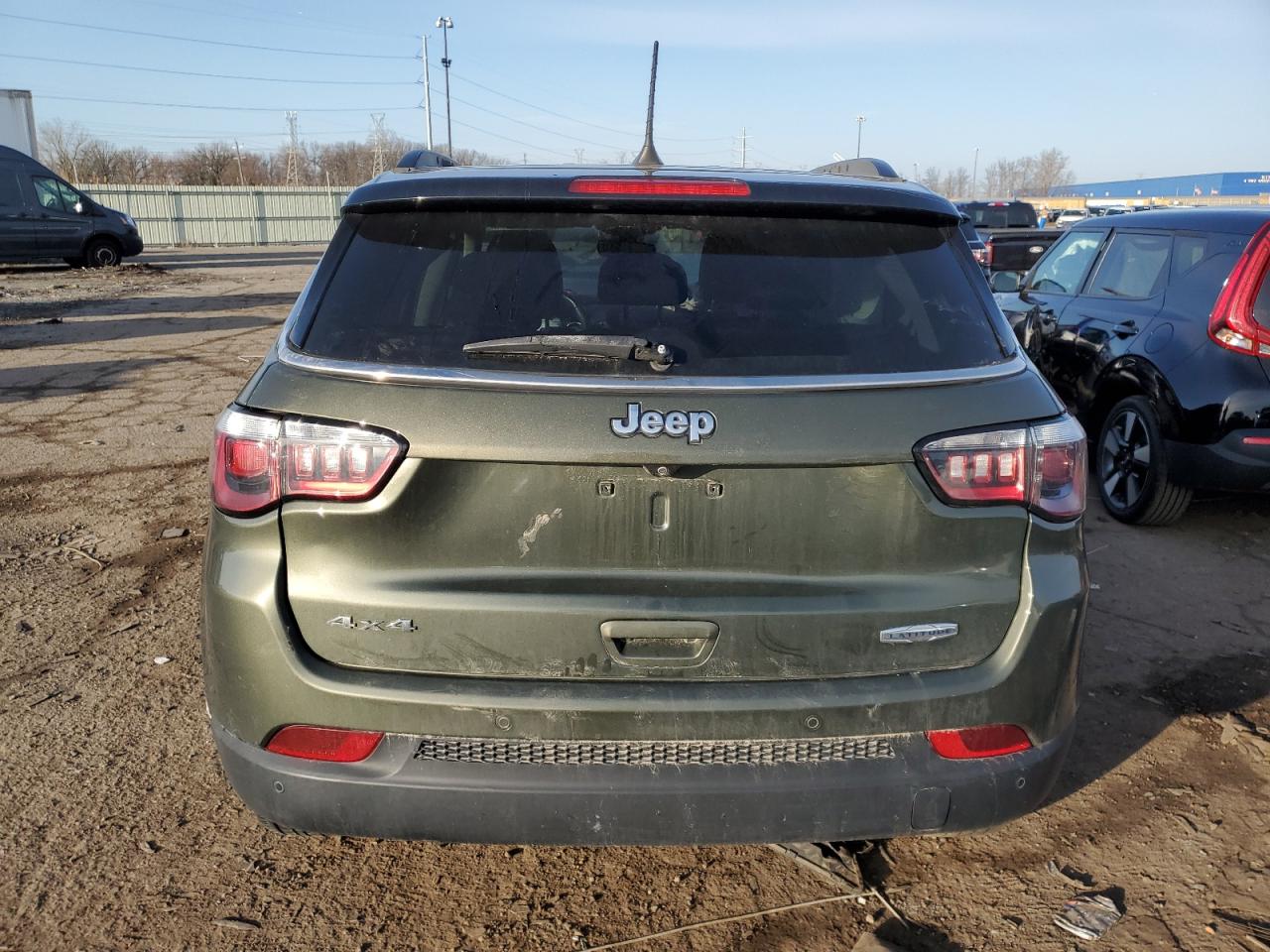 2018 Jeep Compass VIN 3C4NJDBB7JT230468 Copart auction photo, front end damage thumbnail 6
