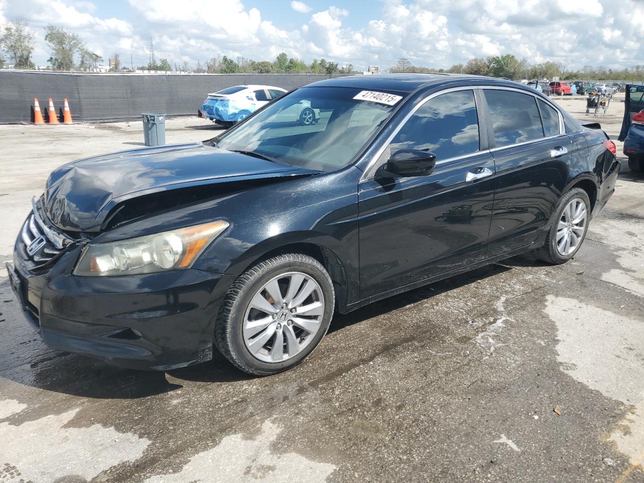 2011 Honda Accord VIN 1HGCP3F81BA017959
