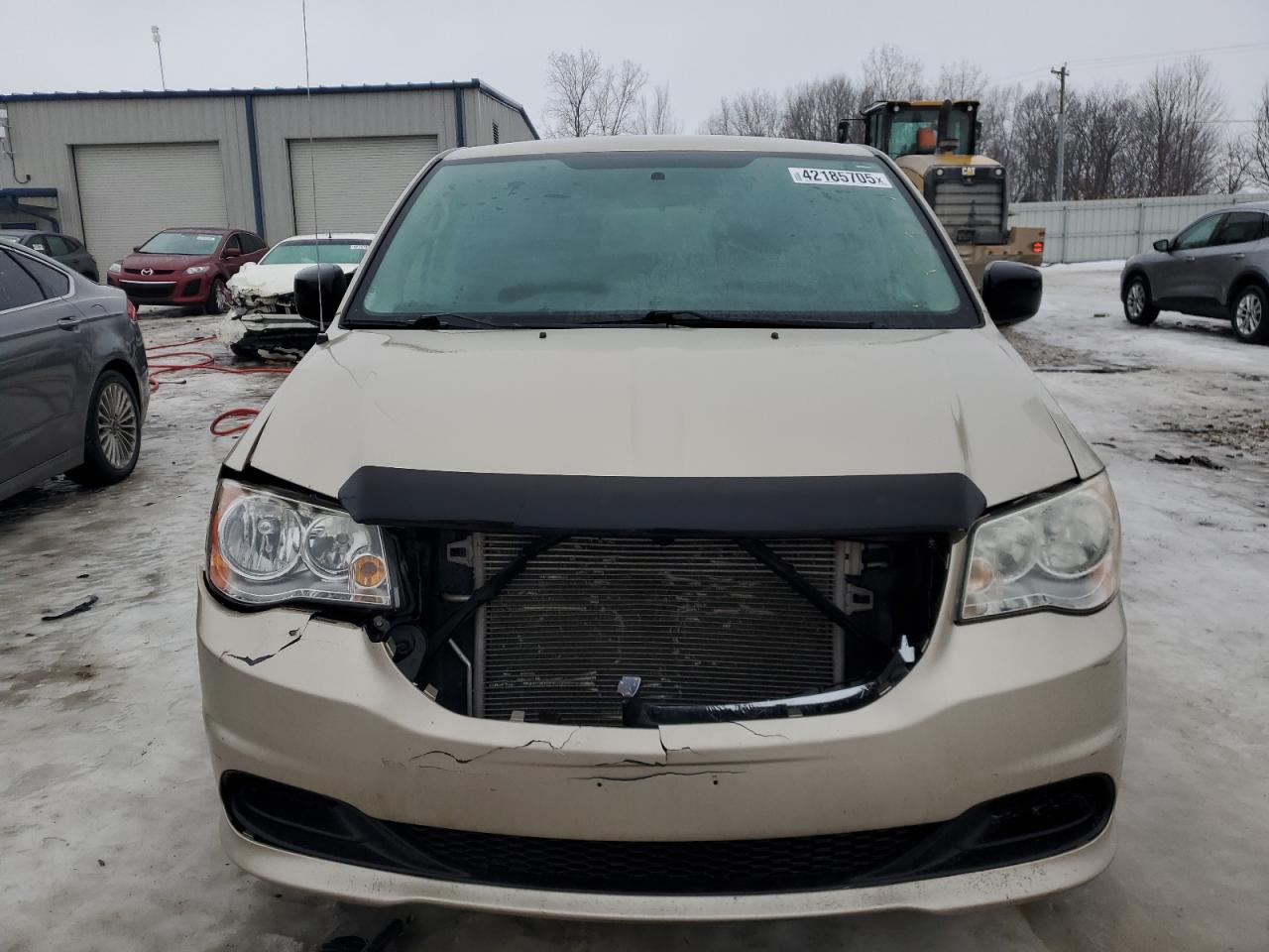 2014 Dodge Caravan VIN 2C4RDGBG7ER432936 Copart auction photo, front end damage thumbnail 5