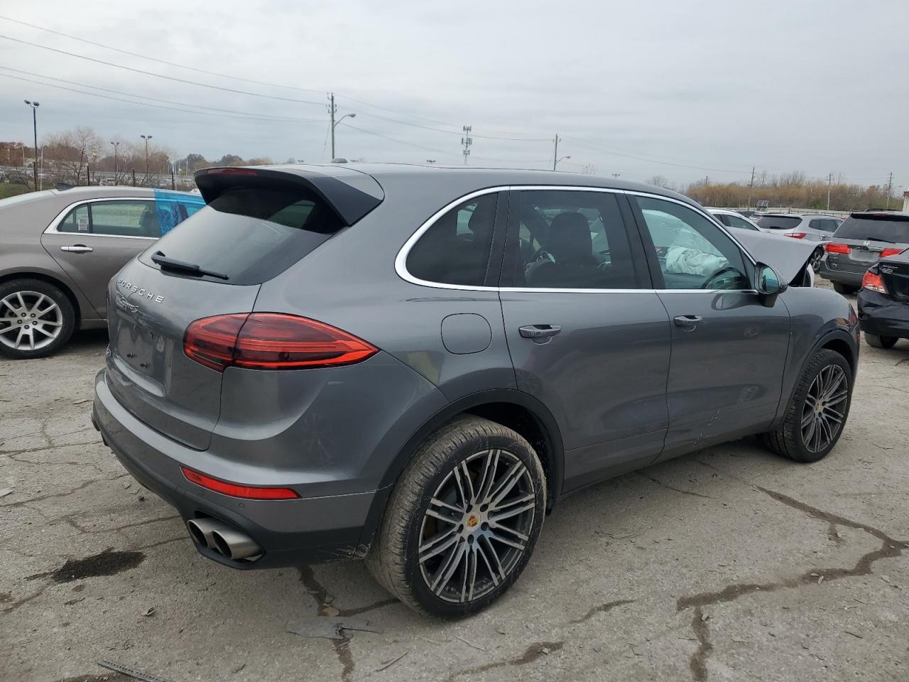 2017 Porsche Cayenne VIN WP1AB2A23HLA53729 Copart auction photo, front end / minor dent/scratches damage thumbnail 3