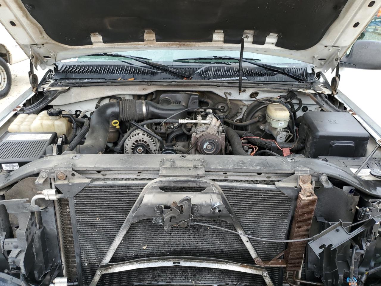 2006 GMC Sierra VIN 3GTEC14X46G214973 Copart auction photo, front end / rear end damage thumbnail 11