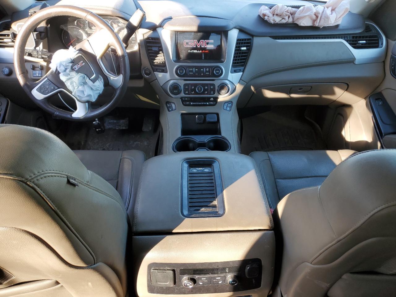 2015 GMC Yukon VIN 1GKS2BKC2FR519579 Copart auction photo, front end damage thumbnail 8