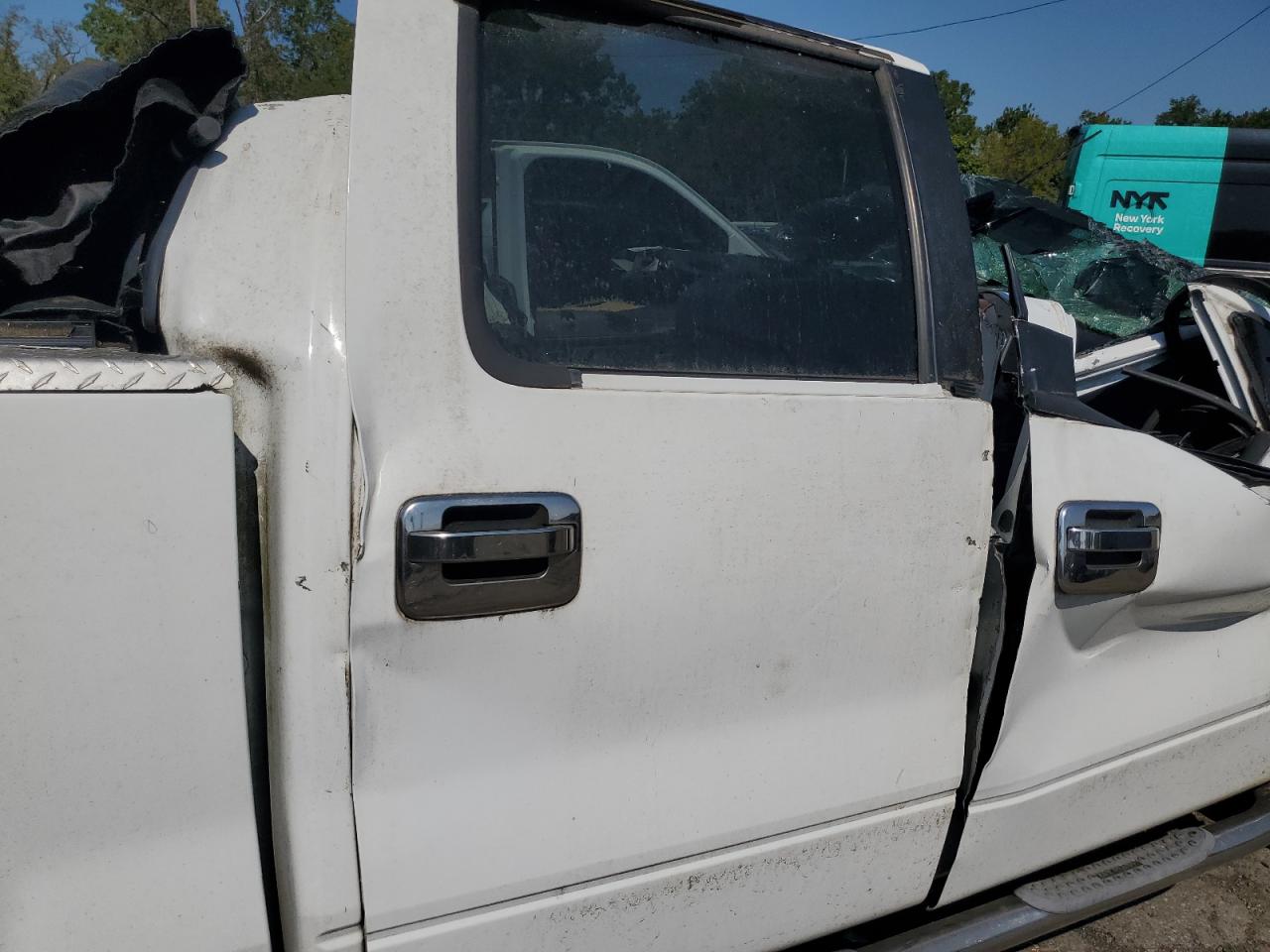 2005 Ford F-150 VIN 1FTPW14595FB31019 Copart auction photo, all over damage thumbnail 10