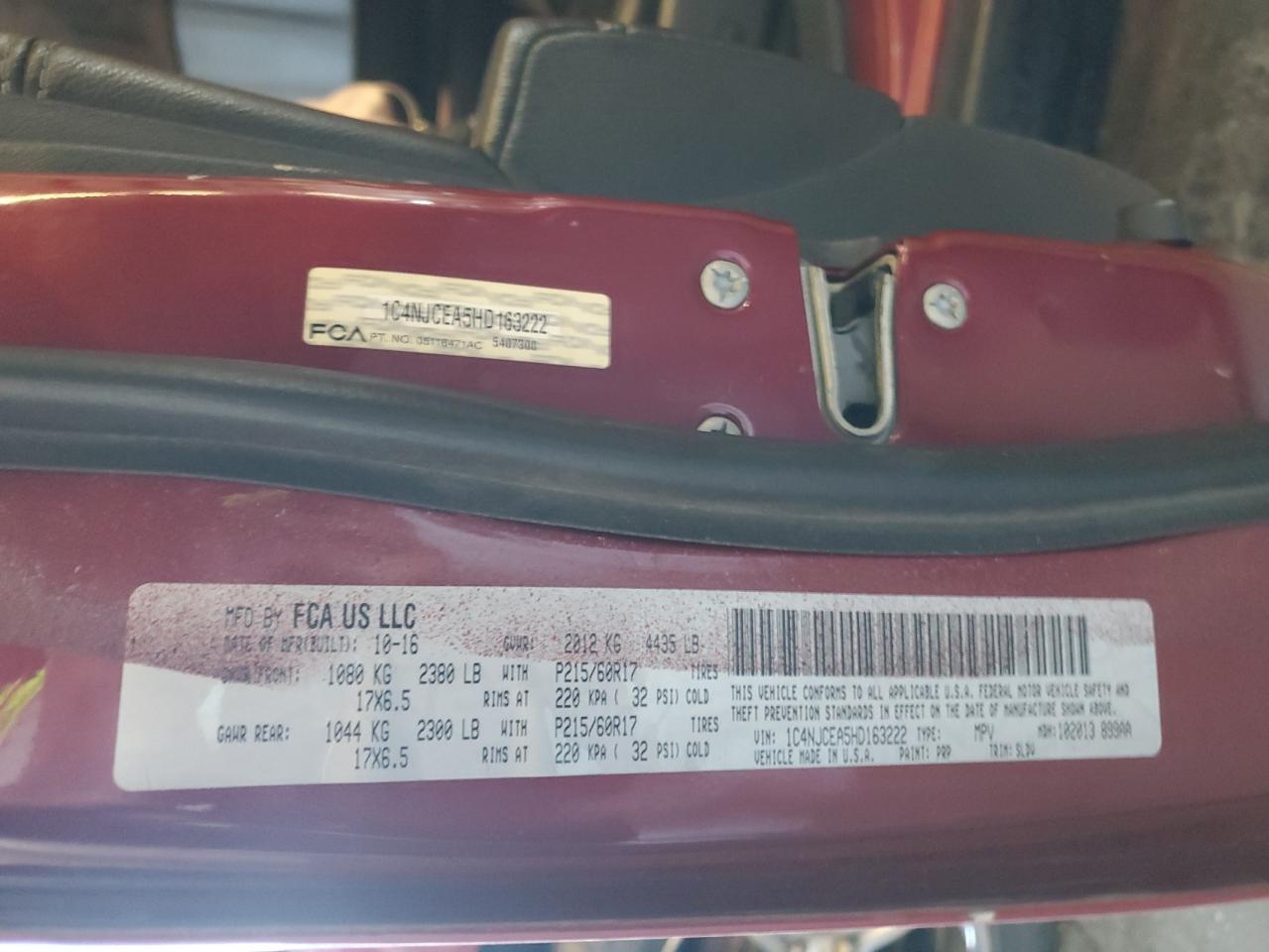 2017 Jeep Compass VIN 1C4NJCEA5HD163222 Copart auction photo, front end / side damage thumbnail 13