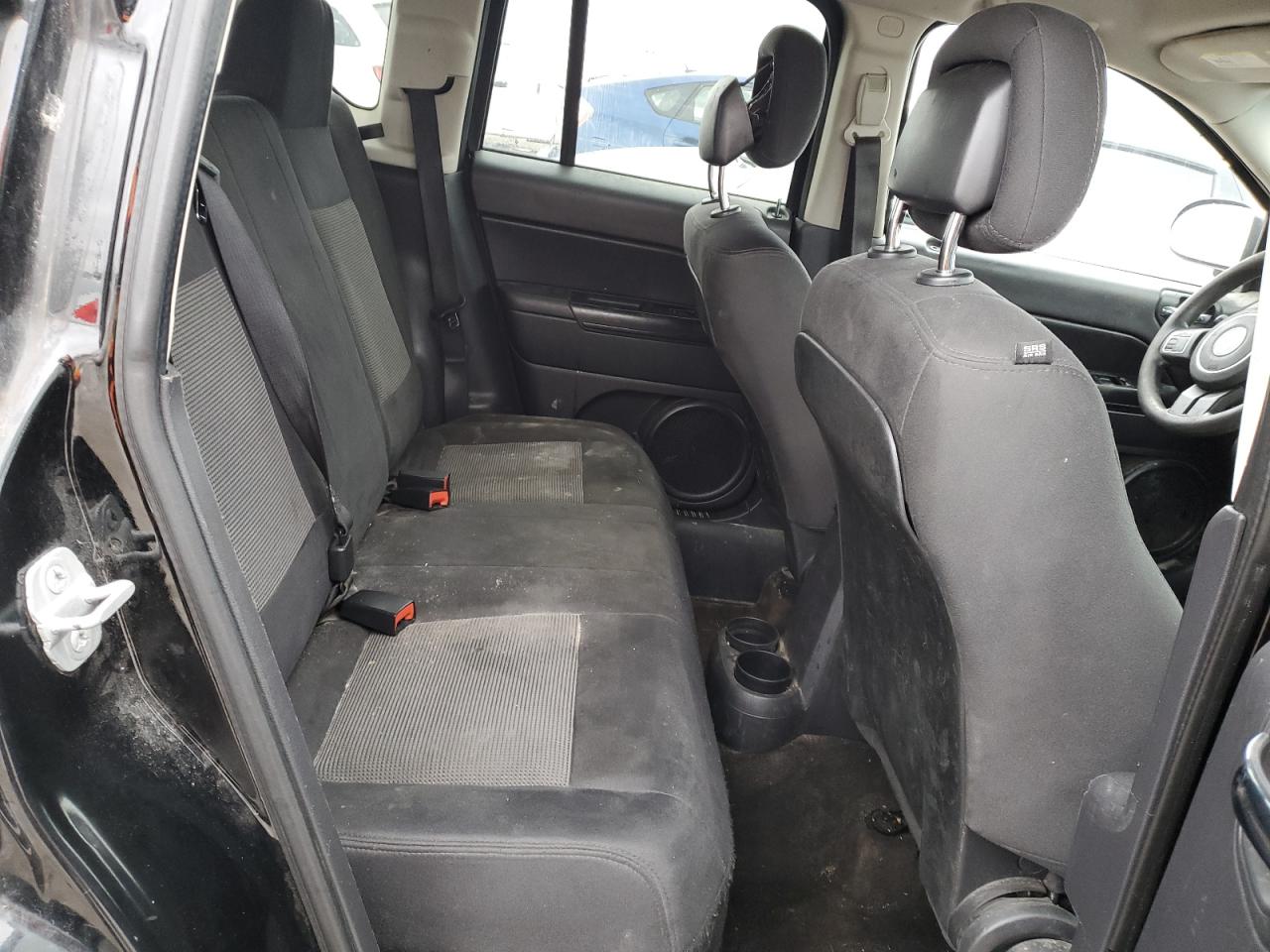 2014 Jeep Compass VIN 1C4NJCBA8ED749655 Copart auction photo, front end / minor dent/scratches damage thumbnail 11