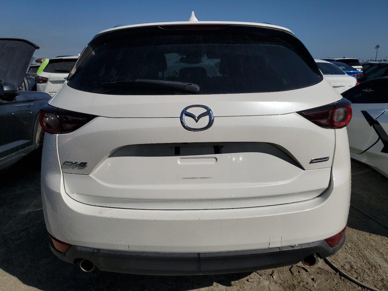 2018 Mazda CX-5 VIN JM3KFACM1J1333791 Copart auction photo, water/flood damage thumbnail 6