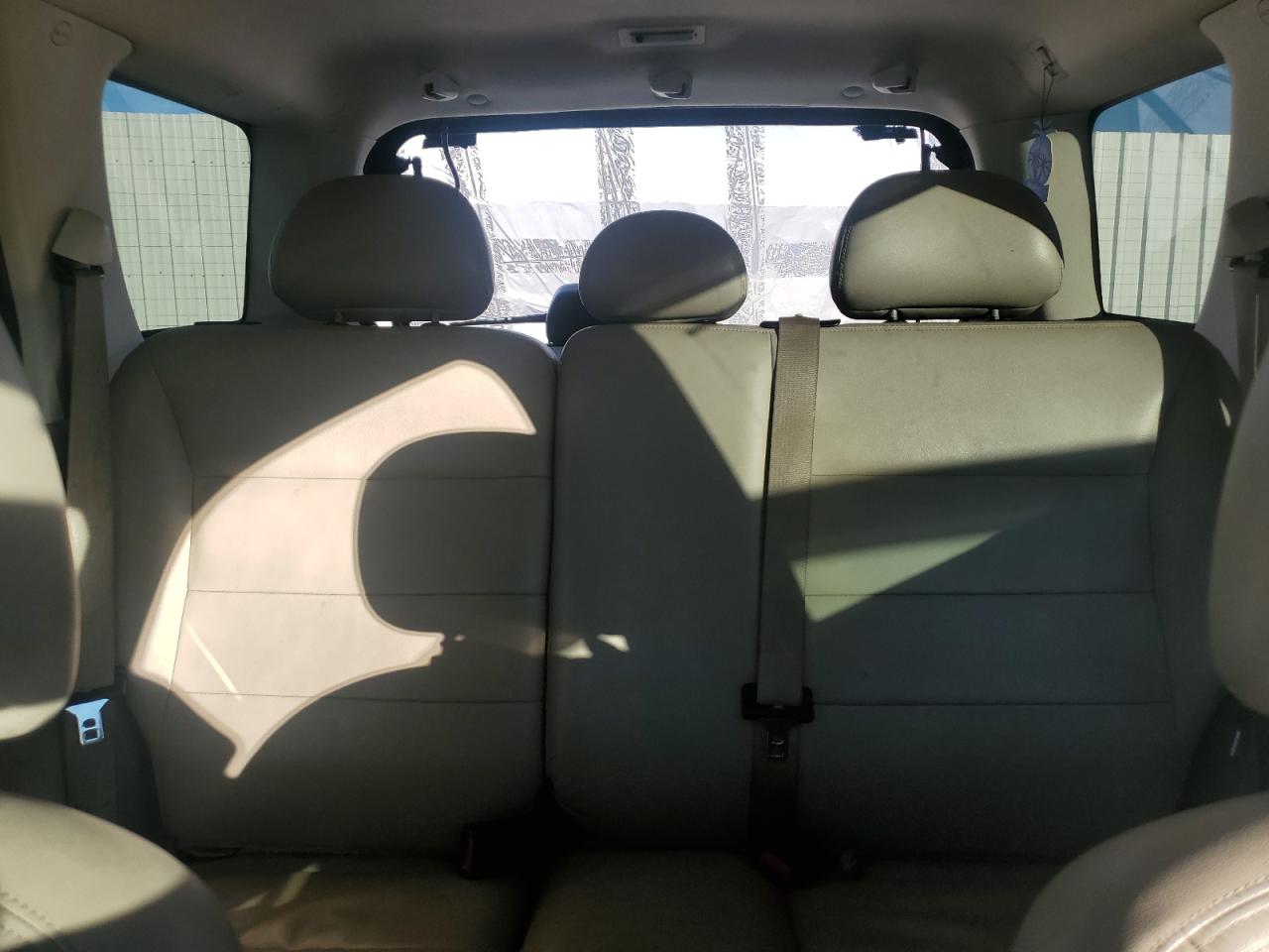 2008 Ford Escape VIN 1FMCU93Z68KC01946 Copart auction photo, rear end / front end damage thumbnail 10