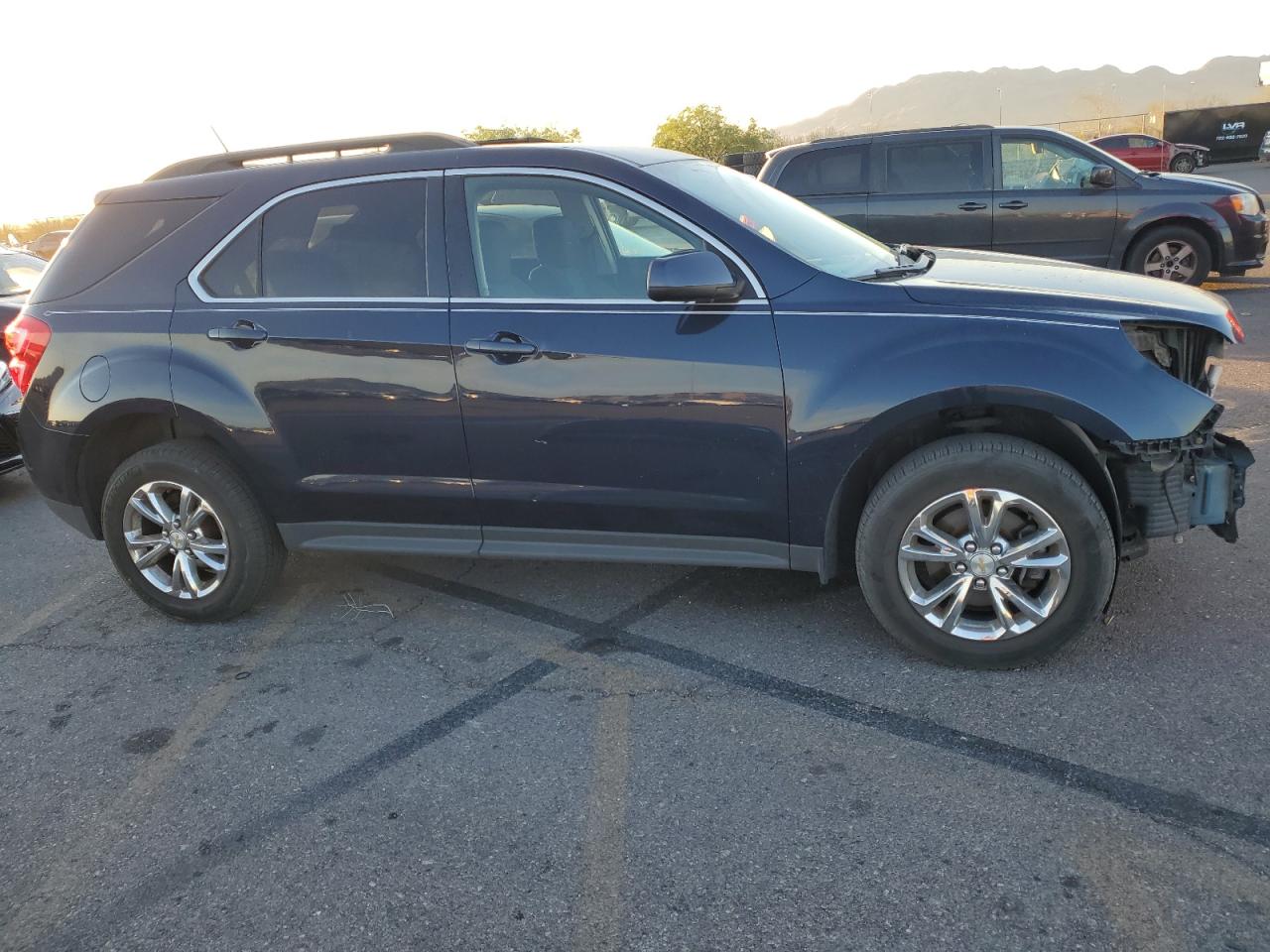 2017 Chevrolet Equinox VIN 2GNALCEK8H1518291 Copart auction photo, front end damage thumbnail 4