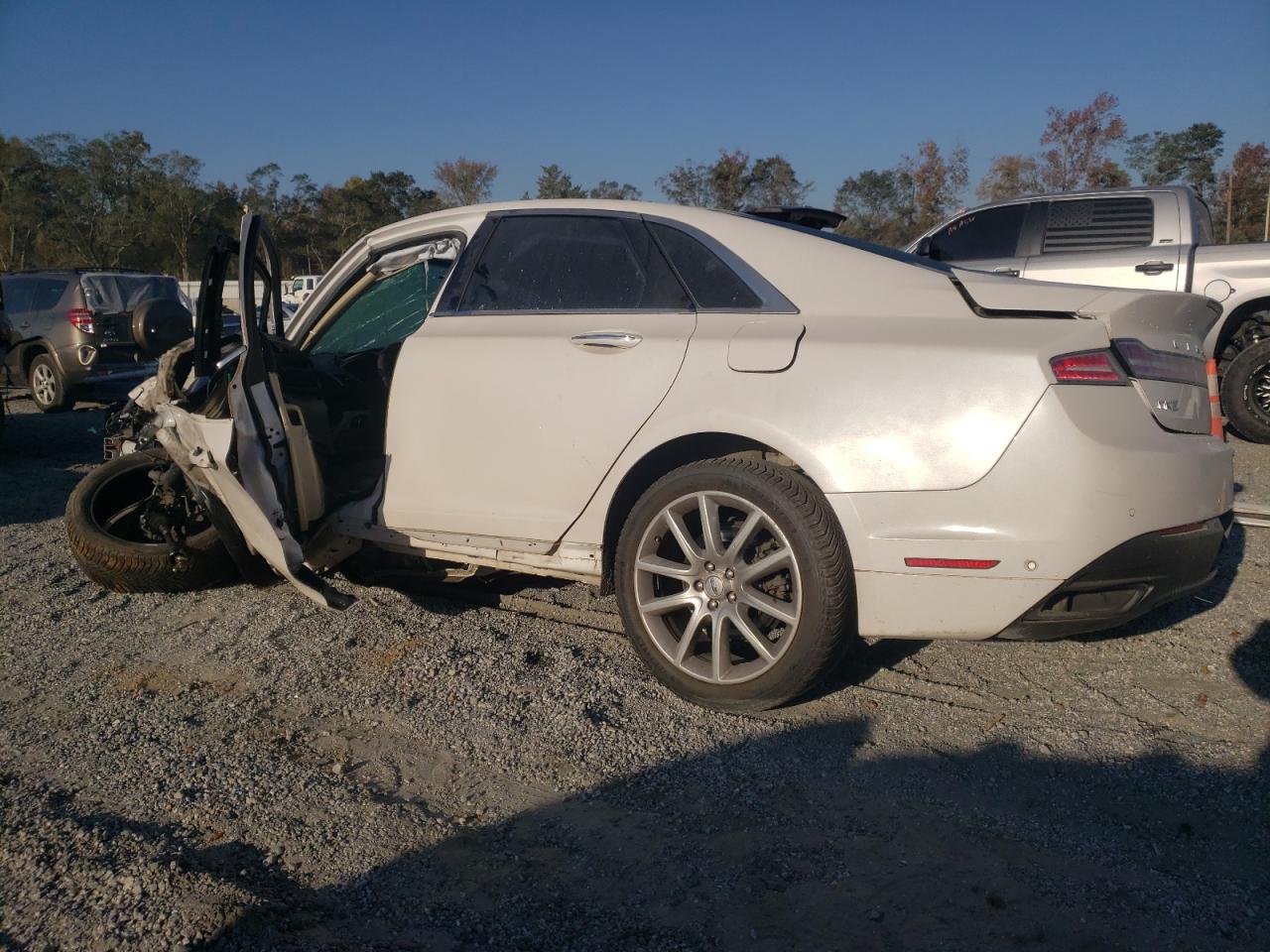 2015 Lincoln MKZ VIN 3LN6L2G90FR619249 Copart auction photo, all over damage thumbnail 2