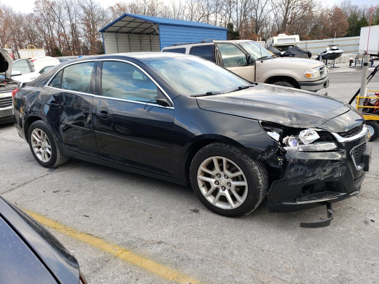 2015 Chevrolet Malibu VIN 1G11C5SL5FF327346 Copart auction photo, side / front end damage thumbnail 4