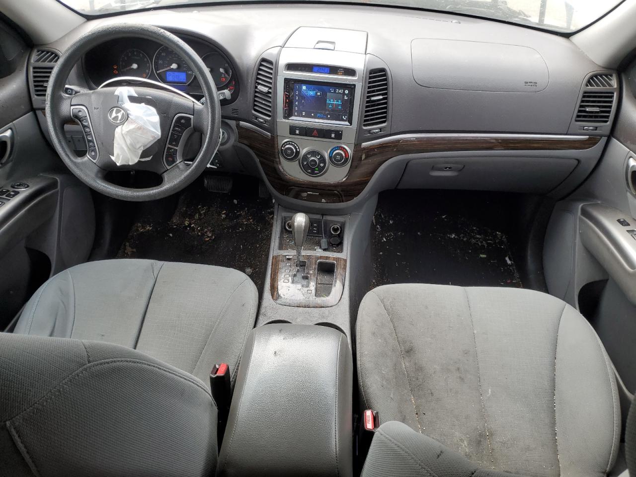2012 Hyundai Santa Fe VIN 5XYZG3AB2CG123706 Copart auction photo, front end / minor dent/scratches damage thumbnail 8