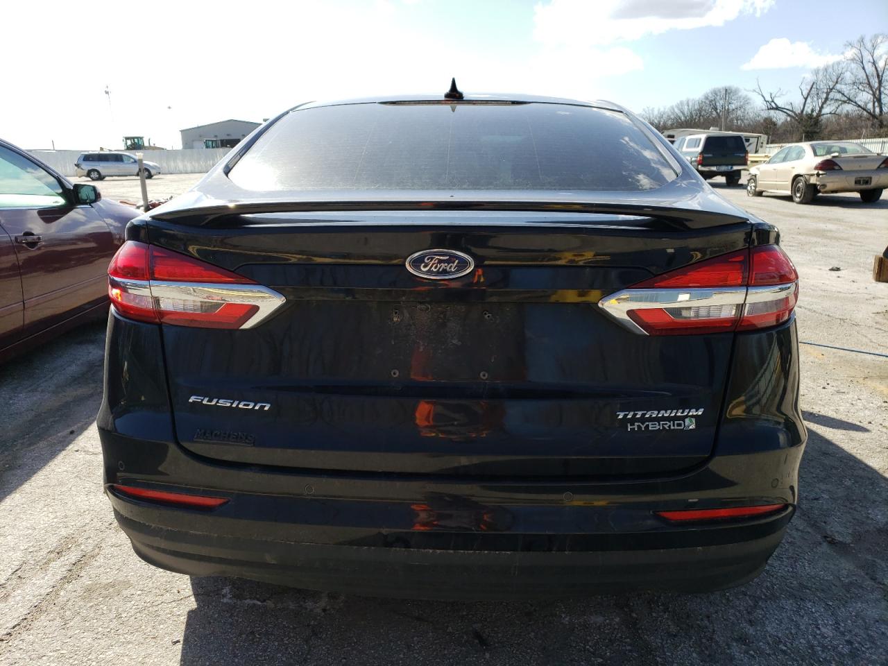 2019 Ford Fusion VIN 3FA6P0RU7KR123783 Copart auction photo, front end / hail damage thumbnail 6