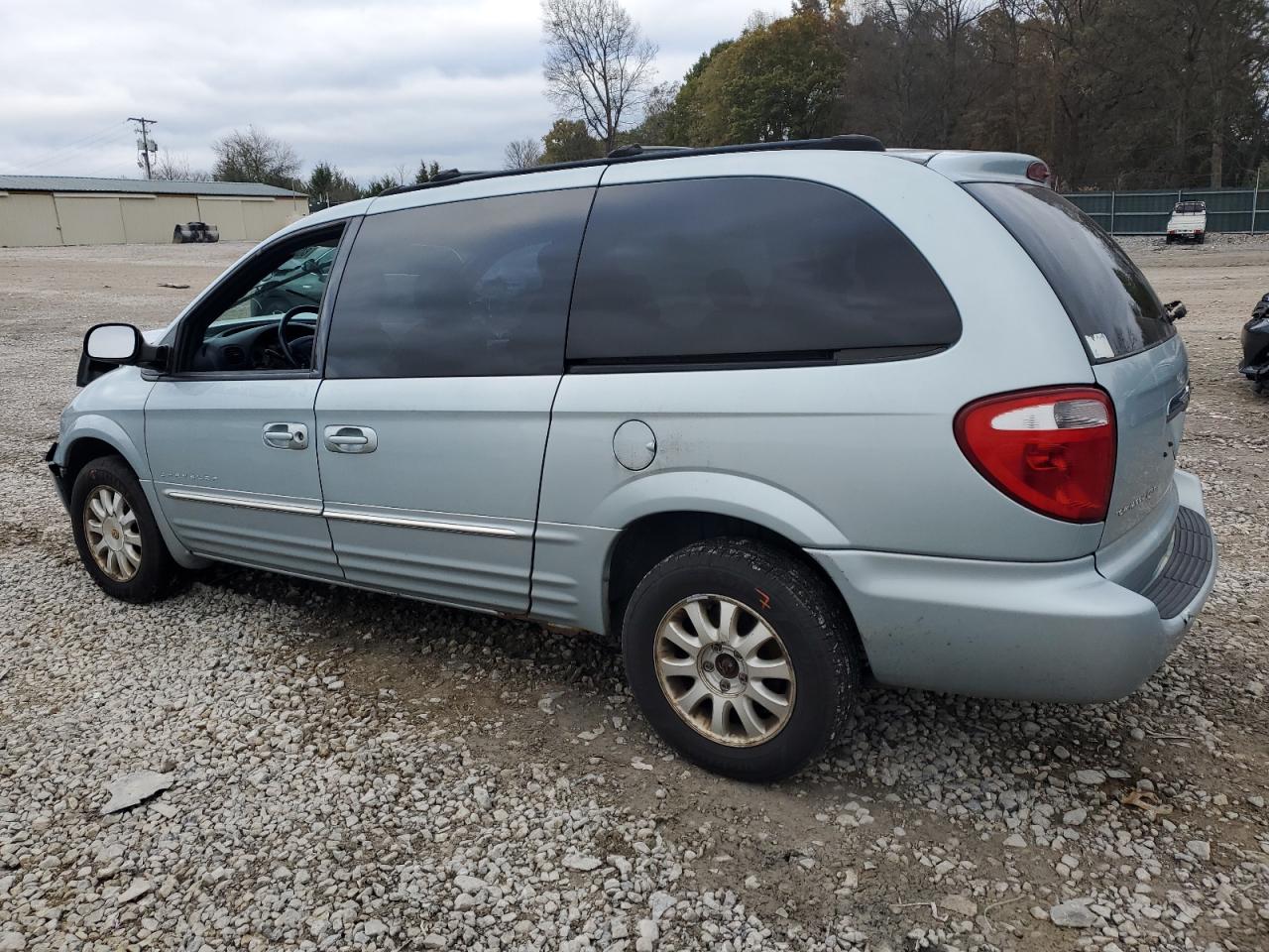 2001 Chrysler Town & Country VIN 2C8GT54L81R393453 Copart auction photo, front end damage thumbnail 2