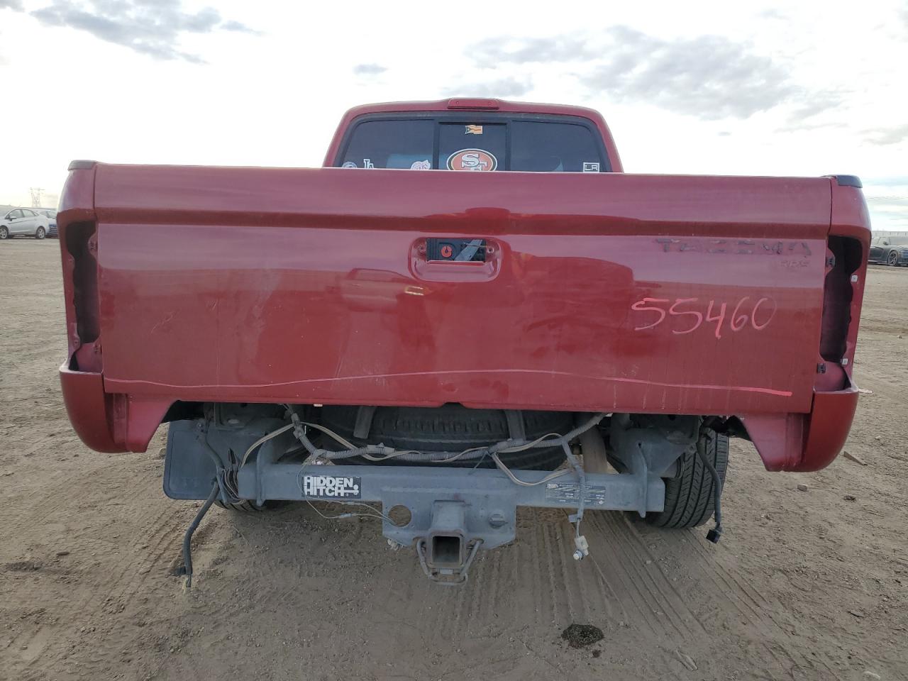 2004 Toyota Tacoma VIN 5TEVL52N54Z415565 Copart auction photo, rear end damage thumbnail 6
