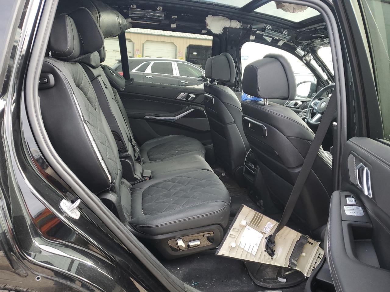 2023 BMW X7 VIN 5UX23EM08P9R24262 Copart auction photo, side damage thumbnail 10