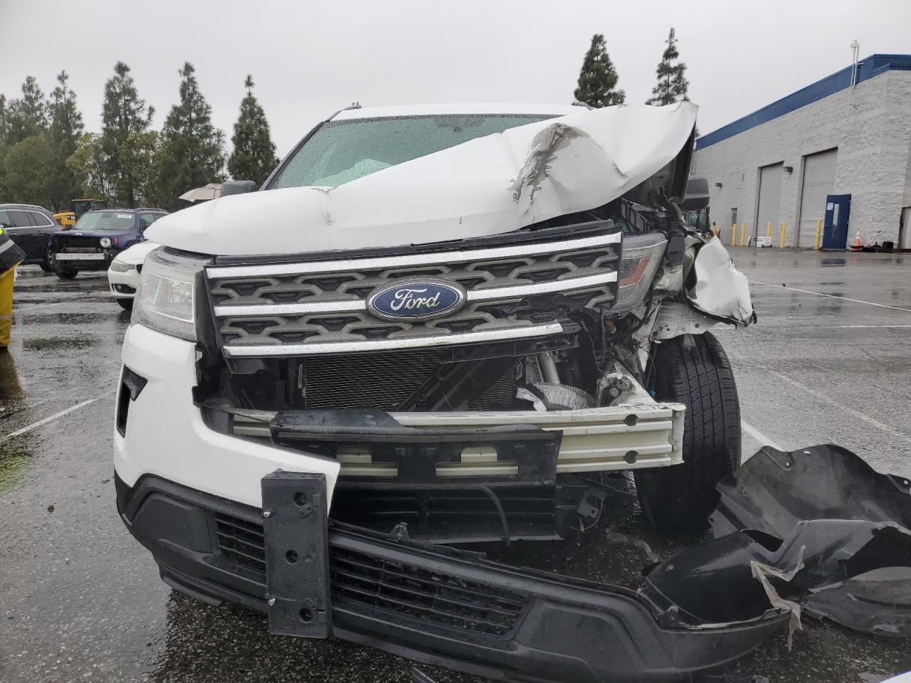 2018 Ford Explorer VIN 1FM5K7B88JGC33740 Copart auction photo, front end damage thumbnail 5
