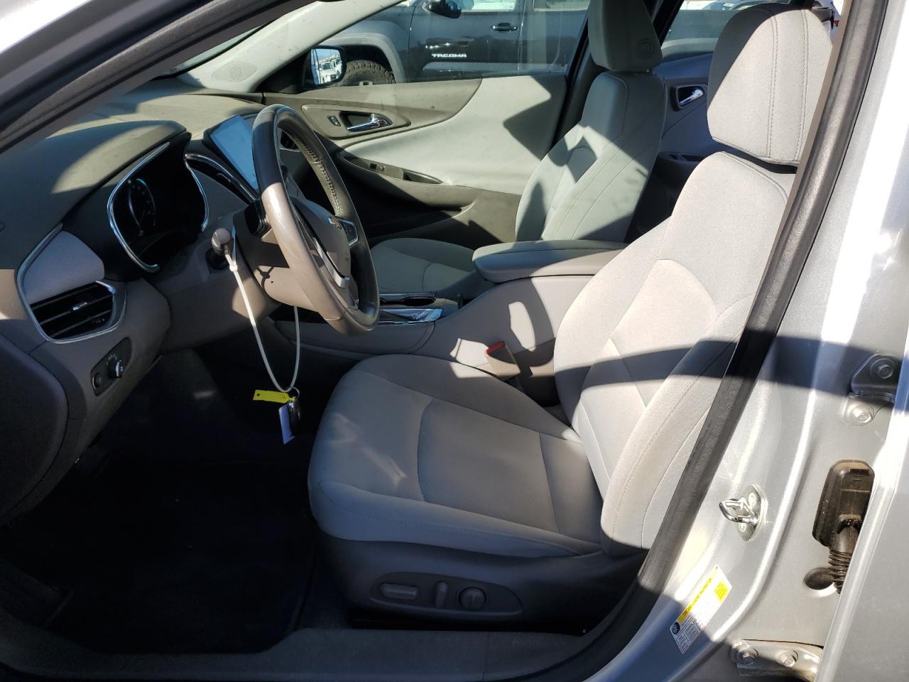2018 Chevrolet Malibu VIN 1G1ZD5STXJF161866 Copart auction photo, front end damage thumbnail 7