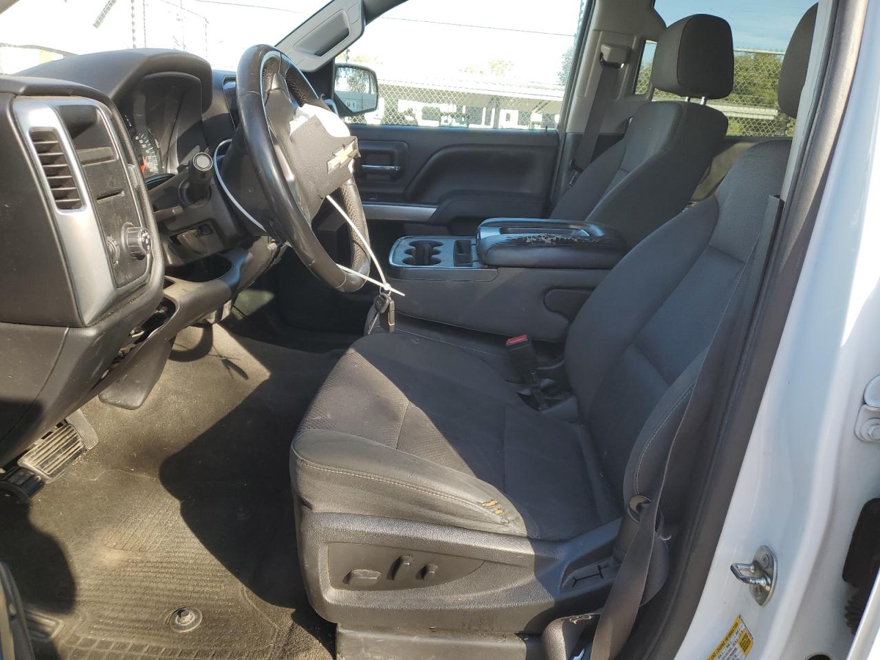 2015 Chevrolet Silverado VIN 3GCPCREC1FG260134 Copart auction photo, front end / side damage thumbnail 7