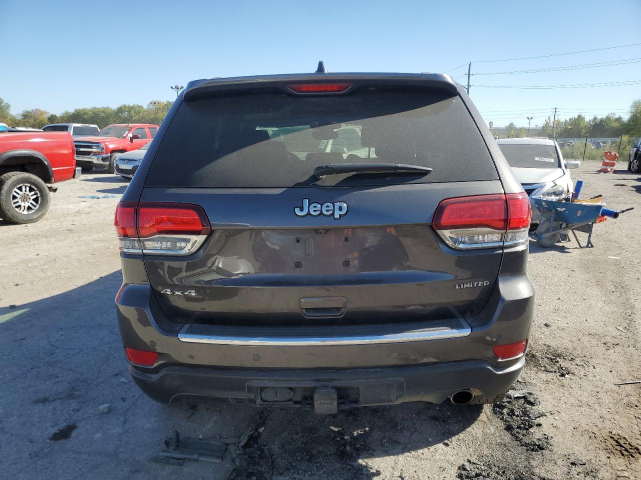 2021 Jeep Grand Cherokee VIN 1C4RJFBG8MC704873 Copart auction photo, front end / minor dent/scratches damage thumbnail 6