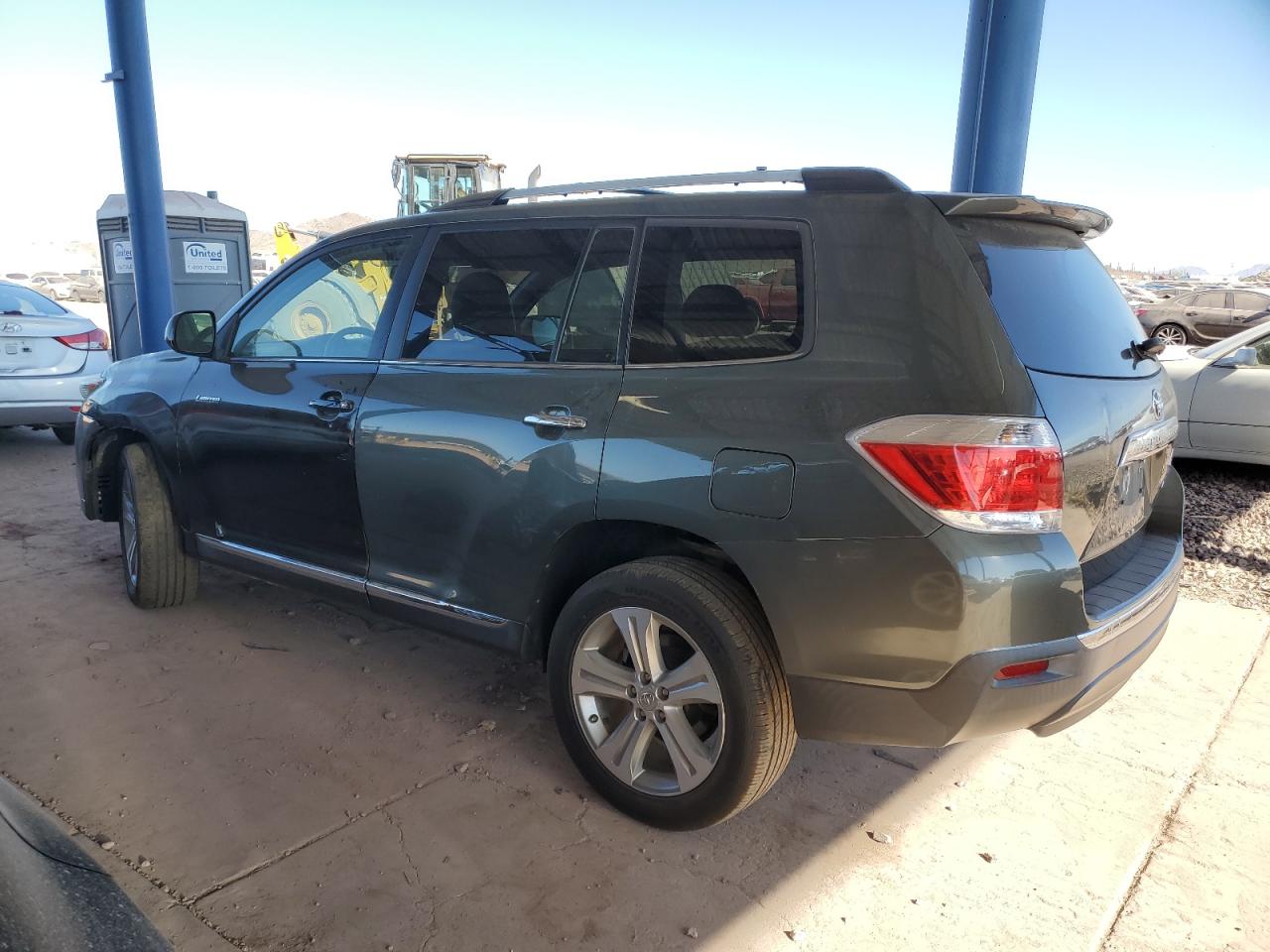 2012 Toyota Highlander VIN 5TDDK3EH1CS141656 Copart auction photo, vandalism damage thumbnail 2
