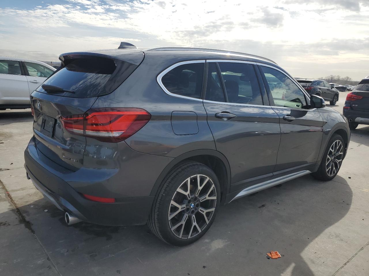 2021 BMW X1 VIN WBXJG7C05M5T14243 Copart auction photo, front end damage thumbnail 3