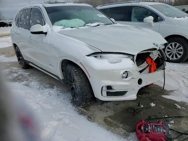 2014 BMW X5 VIN 5UXKR0C51E0H16825 Copart auction photo, all over damage thumbnail 11