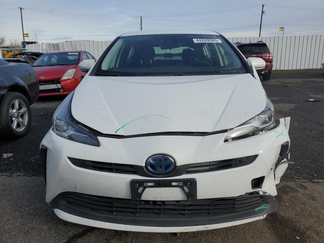 2021 Toyota Prius VIN JTDKAMFUXM3149611 Copart auction photo, front end / side damage thumbnail 5