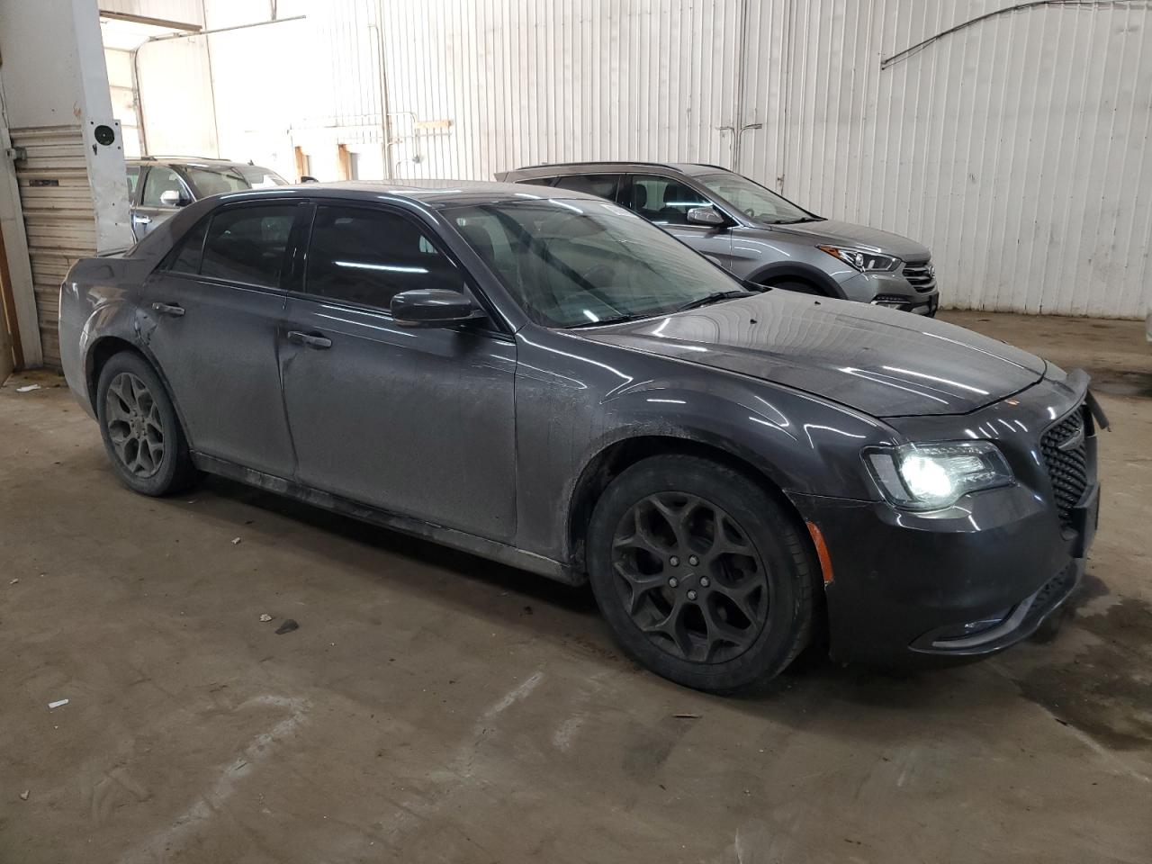 2017 Chrysler 300 VIN 2C3CCAGG1HH530115 Copart auction photo, front end / side damage thumbnail 4