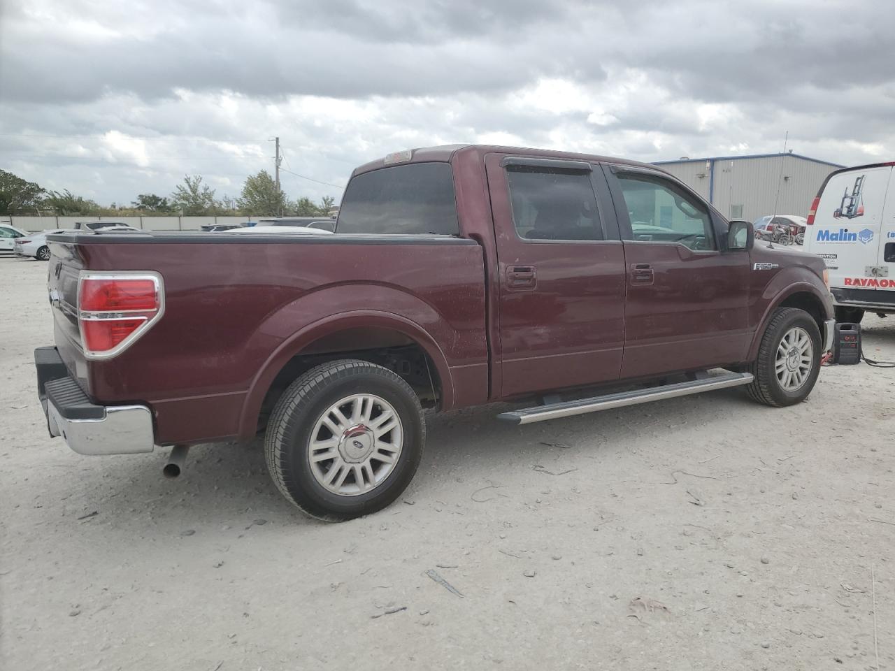 2009 Ford F-150 VIN 1FTPW12V39FA53958 Copart auction photo, minor dent/scratches damage thumbnail 3
