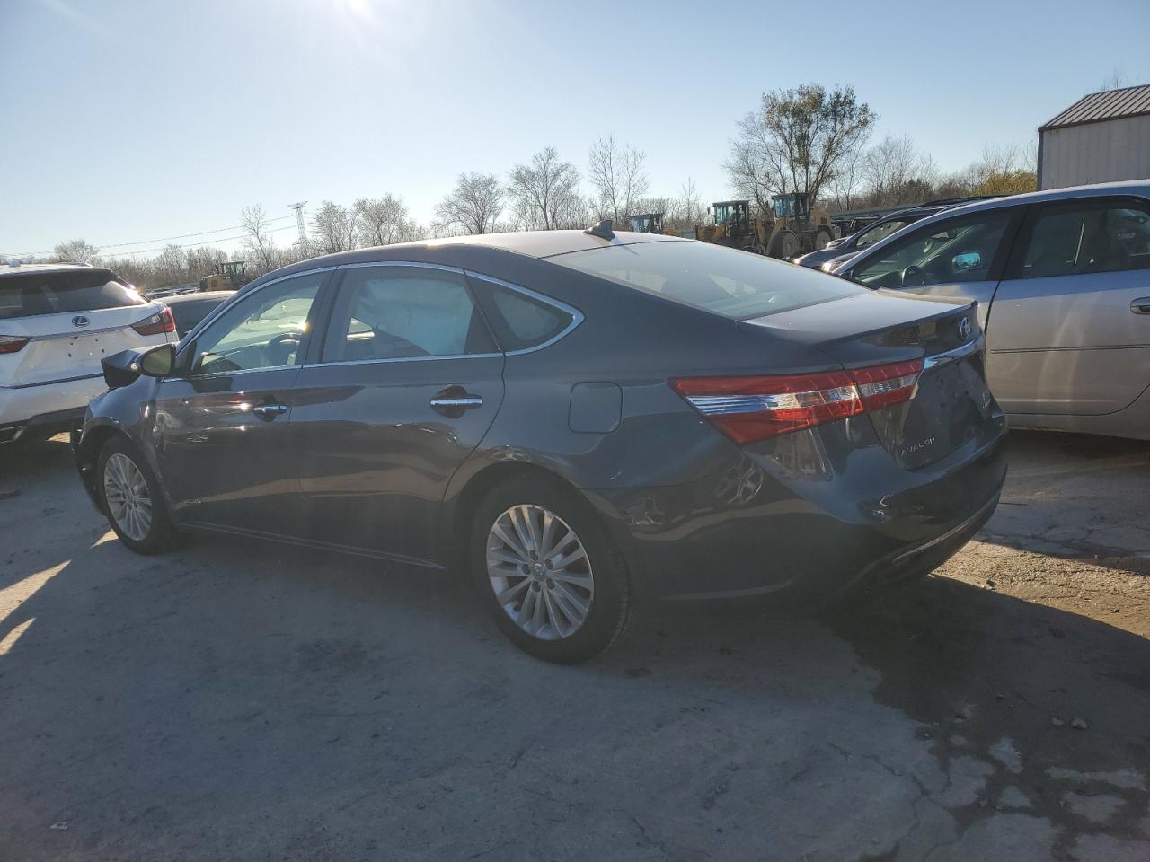 2015 Toyota Avalon VIN 4T1BD1EBXFU047353 Copart auction photo, front end damage thumbnail 2