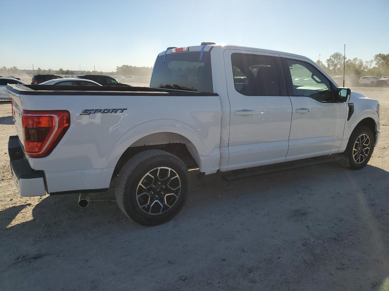 2022 Ford F-150 VIN 1FTEW1CP6NKE73271 Copart auction photo, all over / minor dent/scratches damage thumbnail 3