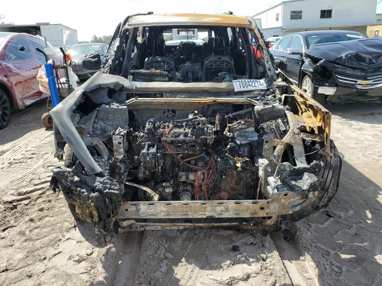 2022 Ford Bronco VIN 3FMCR9B69NRD14824 Copart auction photo, burn damage thumbnail 5