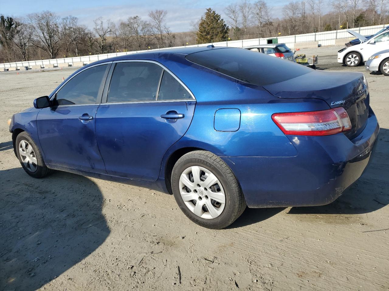 2011 Toyota Camry VIN 4T1BF3EK2BU734150 Copart auction photo, front end damage thumbnail 2
