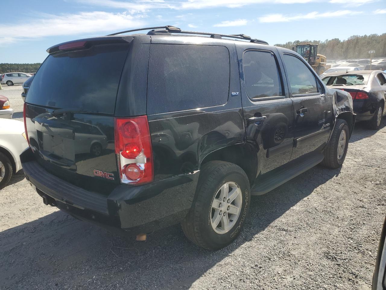 2013 GMC Yukon VIN 1GKS1CE07DR177277 Copart auction photo, all over damage thumbnail 3