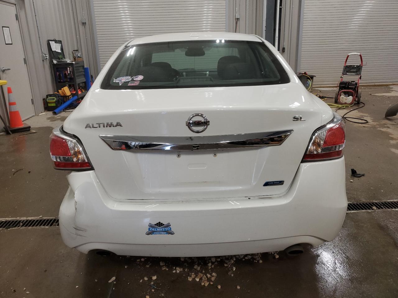2015 Nissan Altima VIN 1N4AL3AP1FN399995 Copart auction photo, all over damage thumbnail 6