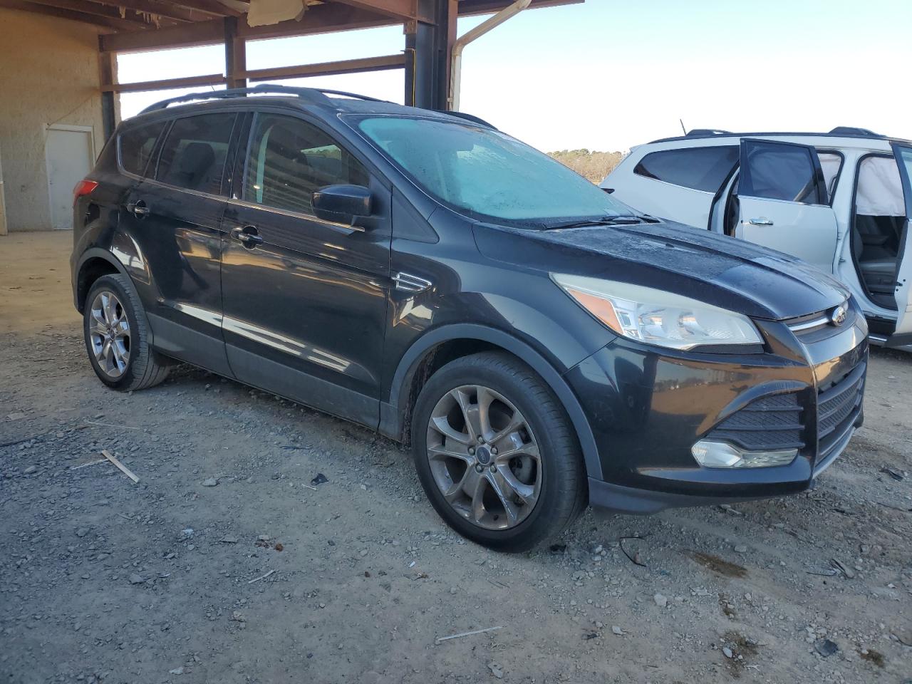 2014 Ford Escape VIN 1FMCU0GX8EUB78514 Copart auction photo, side / front end damage thumbnail 4