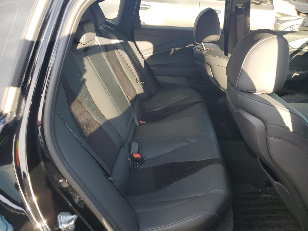 2022 Acura TLX VIN 19UUB7F03NA001108 Copart auction photo, missing/altered vin / minor dent/scratches damage thumbnail 10