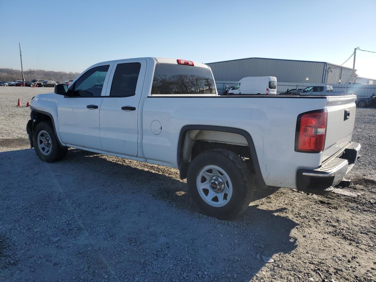2015 GMC Sierra VIN 1GTR1TEH1FZ179495 Copart auction photo, front end / minor dent/scratches damage thumbnail 2