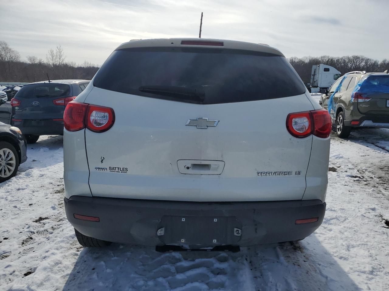 2011 Chevrolet Traverse VIN 1GNKVGED5BJ212217 Copart auction photo, biohazard/chemical / front end damage thumbnail 6