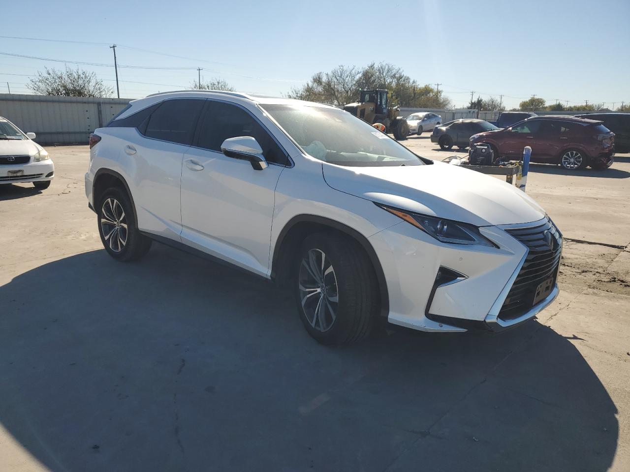 2019 Lexus RX VIN 2T2ZZMCA6KC138820 Copart auction photo, front end / side damage thumbnail 4