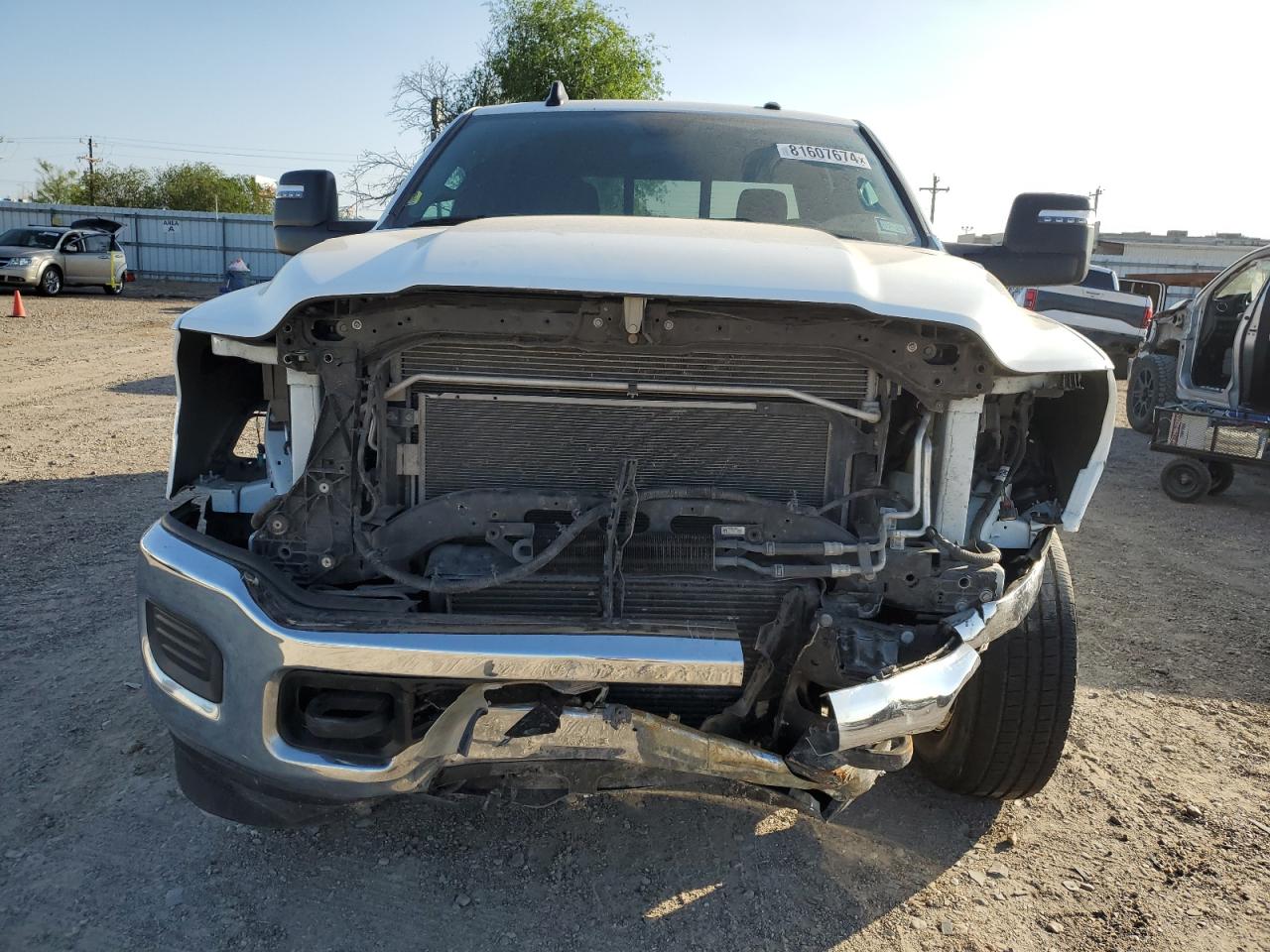 2023 RAM 2500 VIN 3C6UR5CL7PG566941 Copart auction photo, front end / minor dent/scratches damage thumbnail 5